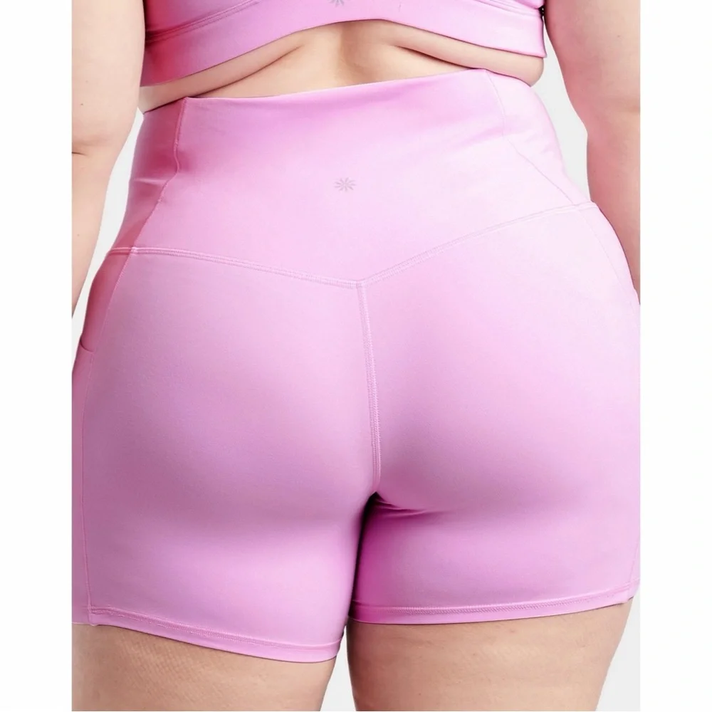 Athleta “Opaque Lilac” Salutation Stash Pocket 5” Short NWT SZ 1X - Picture 4 of 12
